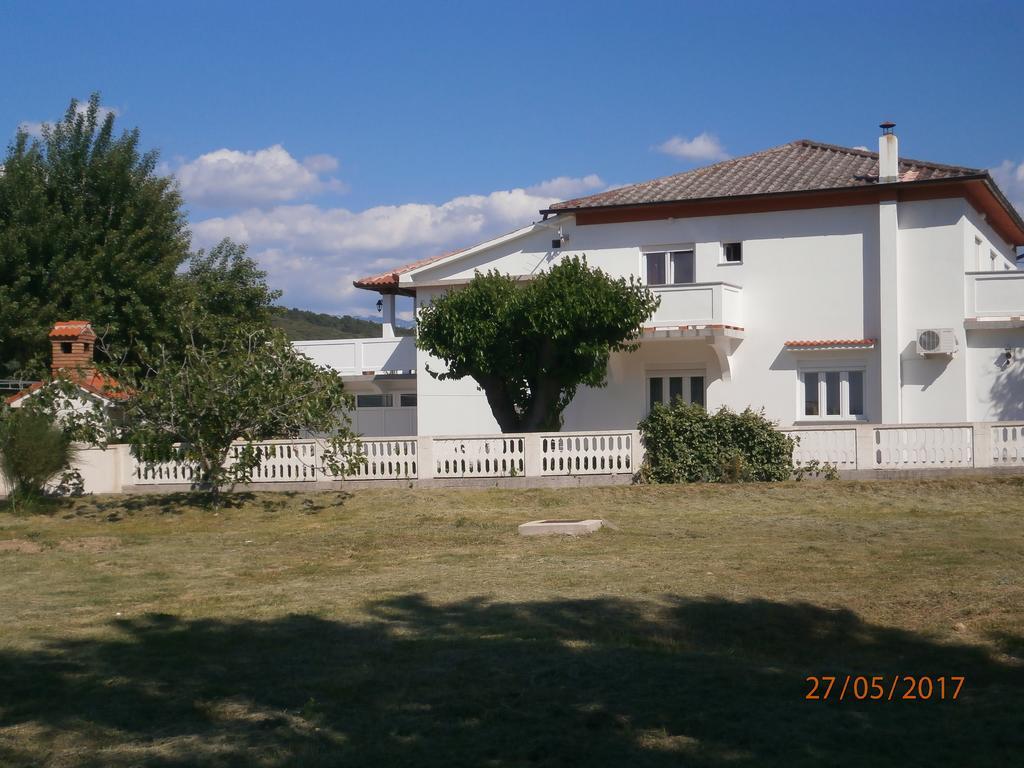 Gvacic House Apartment Supetarska Draga Exterior foto